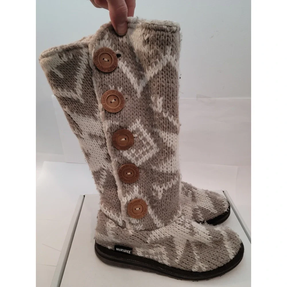 MUK LUKS‎ Knit Boots Women Size 7 Fair Isle Snowflake Taupe Button Tall Sherpa